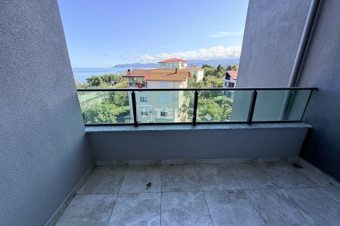 Apartment for sale in Besikduzu, Trabzon, Turkey, 3 bedrooms, 121m2, No. 215635 – photo 14
