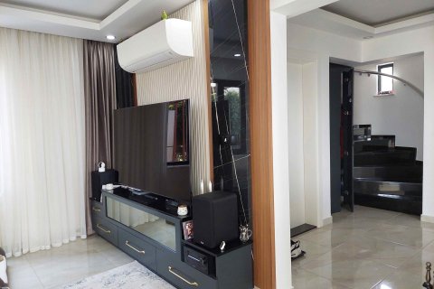 3+1 Villa i Mahmutlar, Antalya, Tyrkia Nr. 217789 - 11