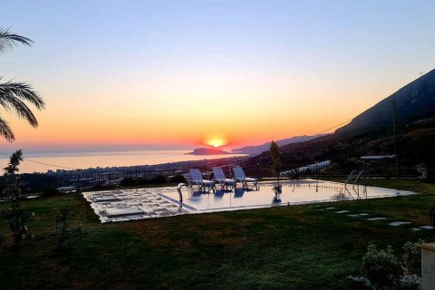3+1 Villa i Mahmutlar, Antalya, Tyrkia Nr. 217789 - 3