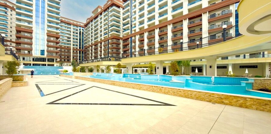 1+1 Lägenhet  i Mahmutlar, Antalya, Turkiet Nr. 224536
