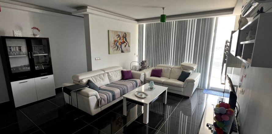 2+1 Lejlighed  i Alanya, Antalya, Tyrkiet Nr. 221339