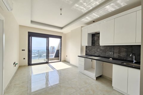 1+1 Apartment  in Mahmutlar, Antalya, Turkey No. 225432