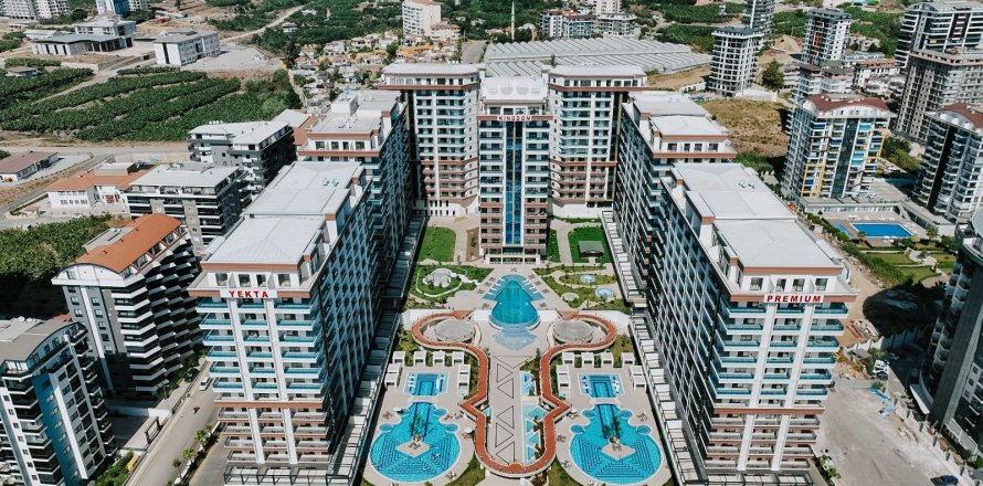 1+0 Apartment in Mahmutlar, Antalya, Turkey No. 225137