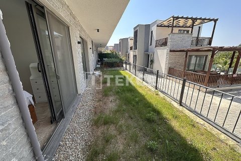 آپارتمان در Milas ، ترکیه 3 خوابه ، 110 متر مربع. شماره 226442 - 18