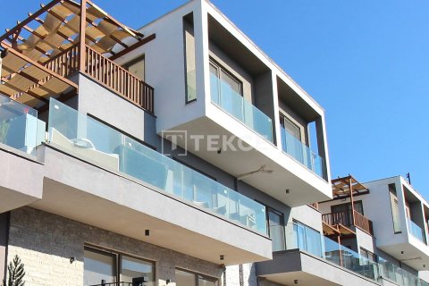 Daire  3+1  Milas, Muğla, Türkiye №226442