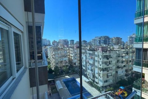 Lejlighed i Mahmutlar, Antalya, Tyrkiet Nr. 228015 - 2