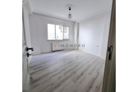 2+1 Lägenhet i Kâğıthane, Istanbul, istanbul, Turkiet Nr. 225257 - 4