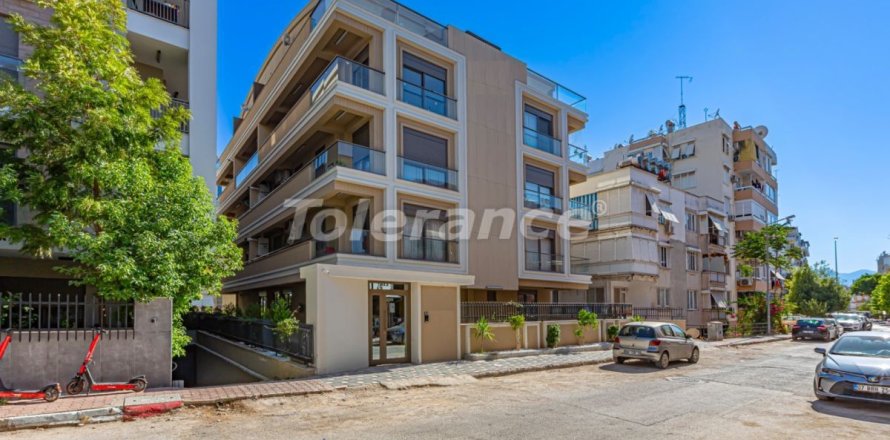 آپارتمان در  Antalya ، ترکیه 2 خوابه ، 80 متر مربع.  شماره 232163