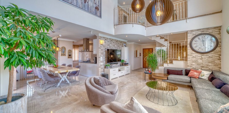 3+1 Villa  i Avsallar, Antalya, Tyrkiet Nr. 218846