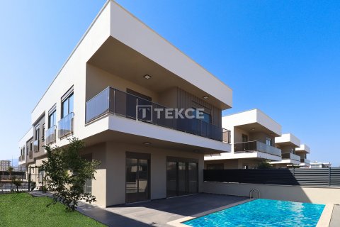 5+1 Villa  i Dosemealti, Antalya, Turkiet Nr. 222168 - 5