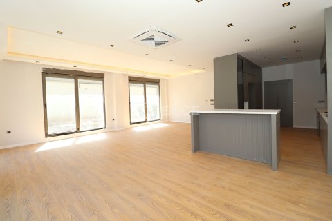 5+1 Villa  i Dosemealti, Antalya, Turkiet Nr. 222168 - 16