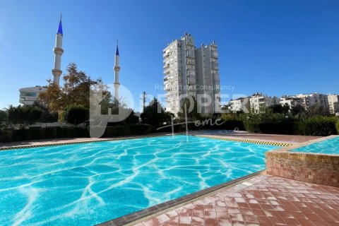 Lägenhet  i Muratpasa, Antalya, Turkiet Nr. 87573 - 2