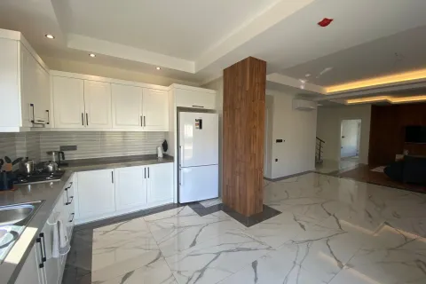 3+1 Leilighet  i Alanya, Antalya, Tyrkia Nr. 223942 - 8