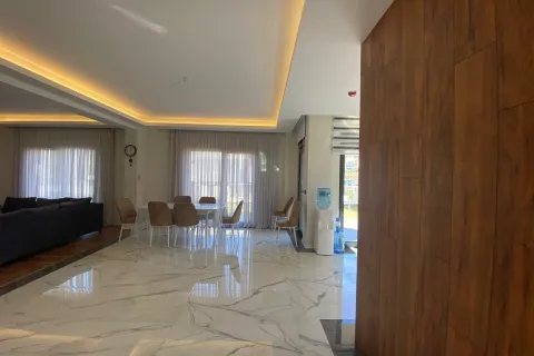 3+1 Leilighet  i Alanya, Antalya, Tyrkia Nr. 223942 - 13