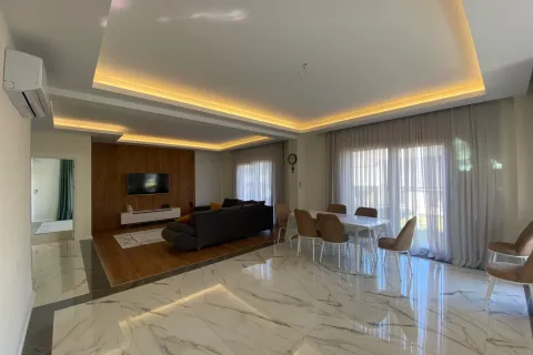 3+1 Leilighet  i Alanya, Antalya, Tyrkia Nr. 223942 - 9