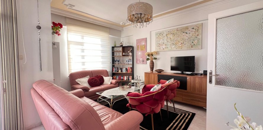 2+1 Apartment in Mahmutlar, Antalya, Turkey No. 224707