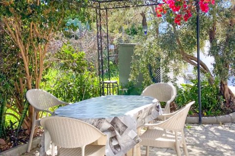 Villa in Girne, Nr. 225787 - 16