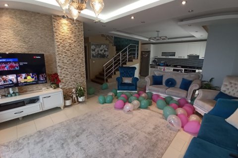 Продажа квартиры  в Кестеле, Анталье, Турция 4 комн., 220м2, №140786 – фото 3