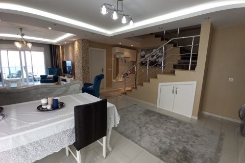 Продажа квартиры  в Кестеле, Анталье, Турция 4 комн., 220м2, №140786 – фото 4