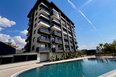 1+1 Apartment  in Avsallar, Antalya, Turkey No. 225753