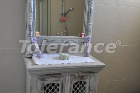 ویلا در  Alsancak ، ترکیه 4 خوابه ، 200 متر مربع.  شماره 140057 - 12