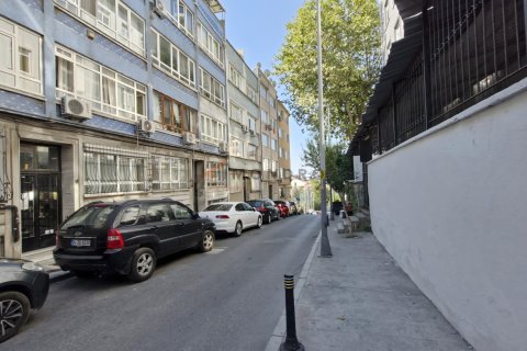 Продажа квартиры в Шишли, Стамбуле, Турция 1+2, 110м2, №232399 – фото 13