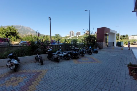 2+1 Lejlighed i Mahmutlar, Antalya, Tyrkiet Nr. 224372 - 9