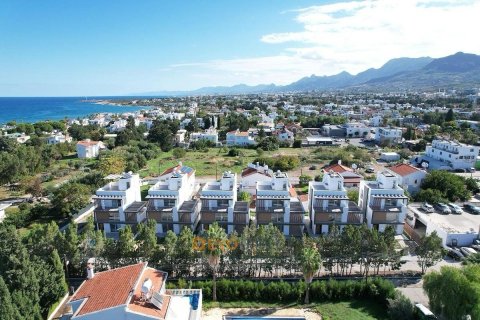 آپارتمان در  Girne ، ترکیه 3 خوابه ، 265 متر مربع.  شماره 226203