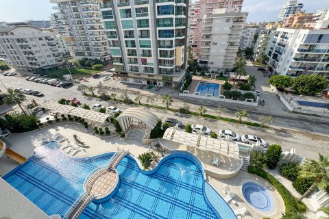 1+1 Apartment  in Mahmutlar, Antalya, Turkey No. 226395