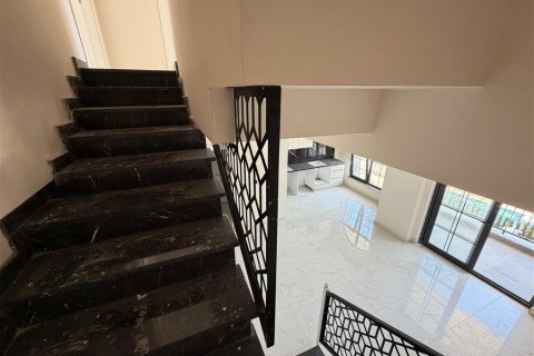 آپارتمان در  Oba ، ترکیه 3 خوابه ، 130 متر مربع.  شماره 227408 - 17