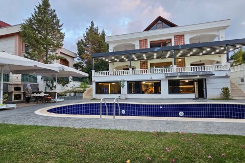 Villa  6+2  Kemer, Antalya, Türkiye №211345