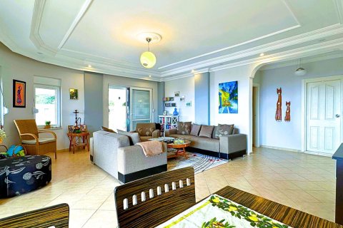 4+1 Villa i Mahmutlar, Antalya, Tyrkiet Nr. 217993 - 3