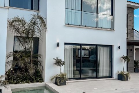 2+1 Villa  in Esentepe, Girne, Northern Cyprus No. 226911