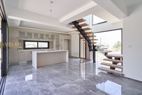 4+1 Villa  in Catalkoy, Girne,  Nr. 214381 - 9