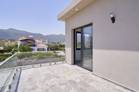 4+1 Villa  in Catalkoy, Girne,  Nr. 214381 - 15