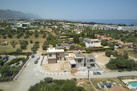 4+1 Villa  in Catalkoy, Girne,  Nr. 214381 - 5