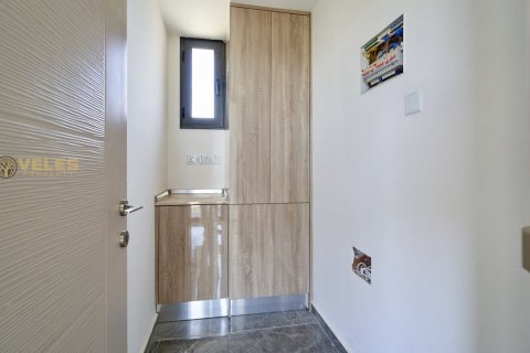 4+1 Villa  in Catalkoy, Girne,  Nr. 214381 - 12