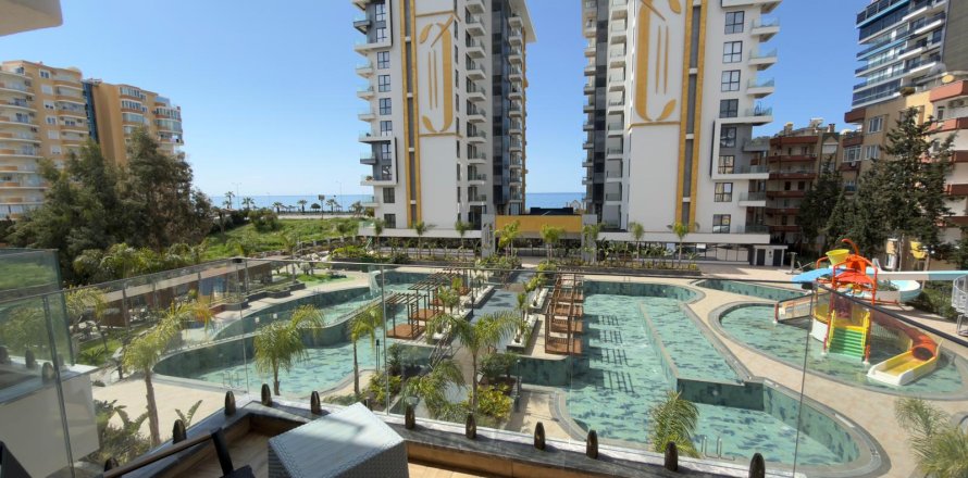 1+1 Leilighet  i Mahmutlar, Antalya, Tyrkia Nr. 225282