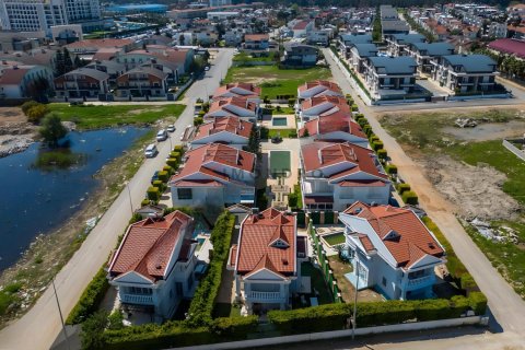 آپارتمان در  Antalya ، ترکیه 1 خوابه ، 100 متر مربع.  شماره 232323 - 19
