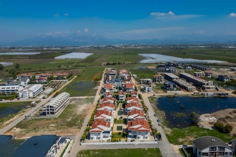 آپارتمان در  Antalya ، ترکیه 1 خوابه ، 100 متر مربع.  شماره 232323 - 18
