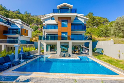 4+1 Villa  i Gocek, Mugla, Turkiet Nr. 213246