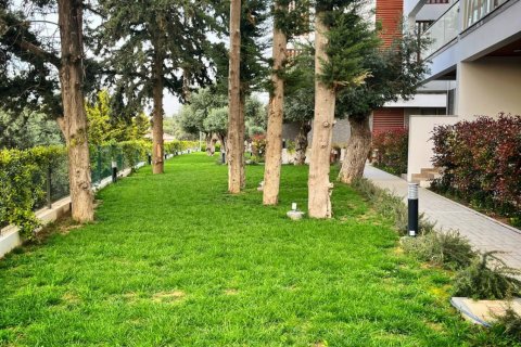 آپارتمان در  Alsancak ، ترکیه 99 متر مربع.  شماره 221225 - 26