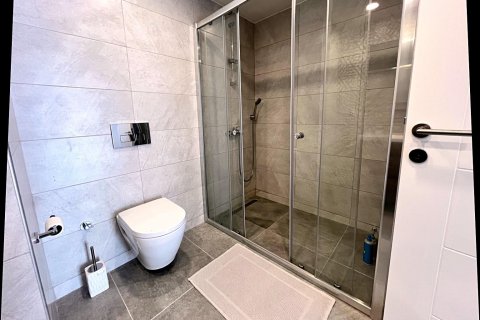 آپارتمان در  Alsancak ، ترکیه 99 متر مربع.  شماره 221225 - 13