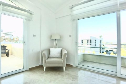 3+1 Villa  i Alsancak, Girne,  Nr. 221226 - 17