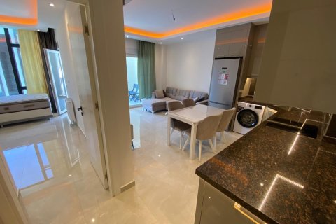 1+1 Lägenhet  i Mahmutlar, Antalya, Turkiet Nr. 226190