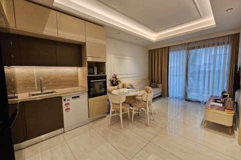 Daire  1+1  Mahmutlar, Antalya, Türkiye №221814