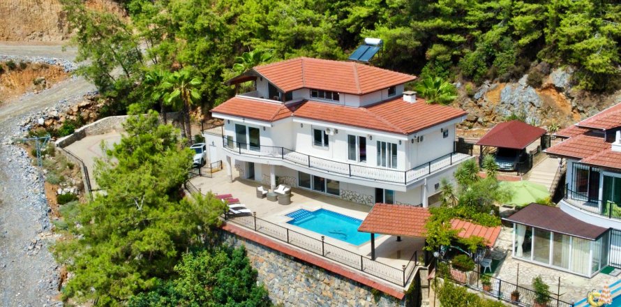 Villa 4+2 Alanya, Antalya, Türkiye №218303