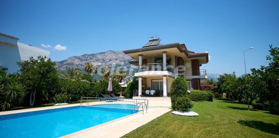 6+1 Villa  in Kemer, Antalya, Turkey No. 227002