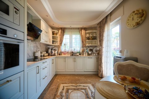 Villa for sale  in Kemer, Antalya, Turkey, 6 bedrooms, 328m2, No. 227002 – photo 7