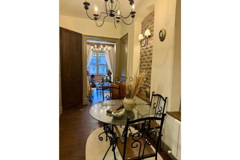 2+1 Lägenhet  i Beyoglu, Istanbul, istanbul, Turkiet Nr. 227286 - 3